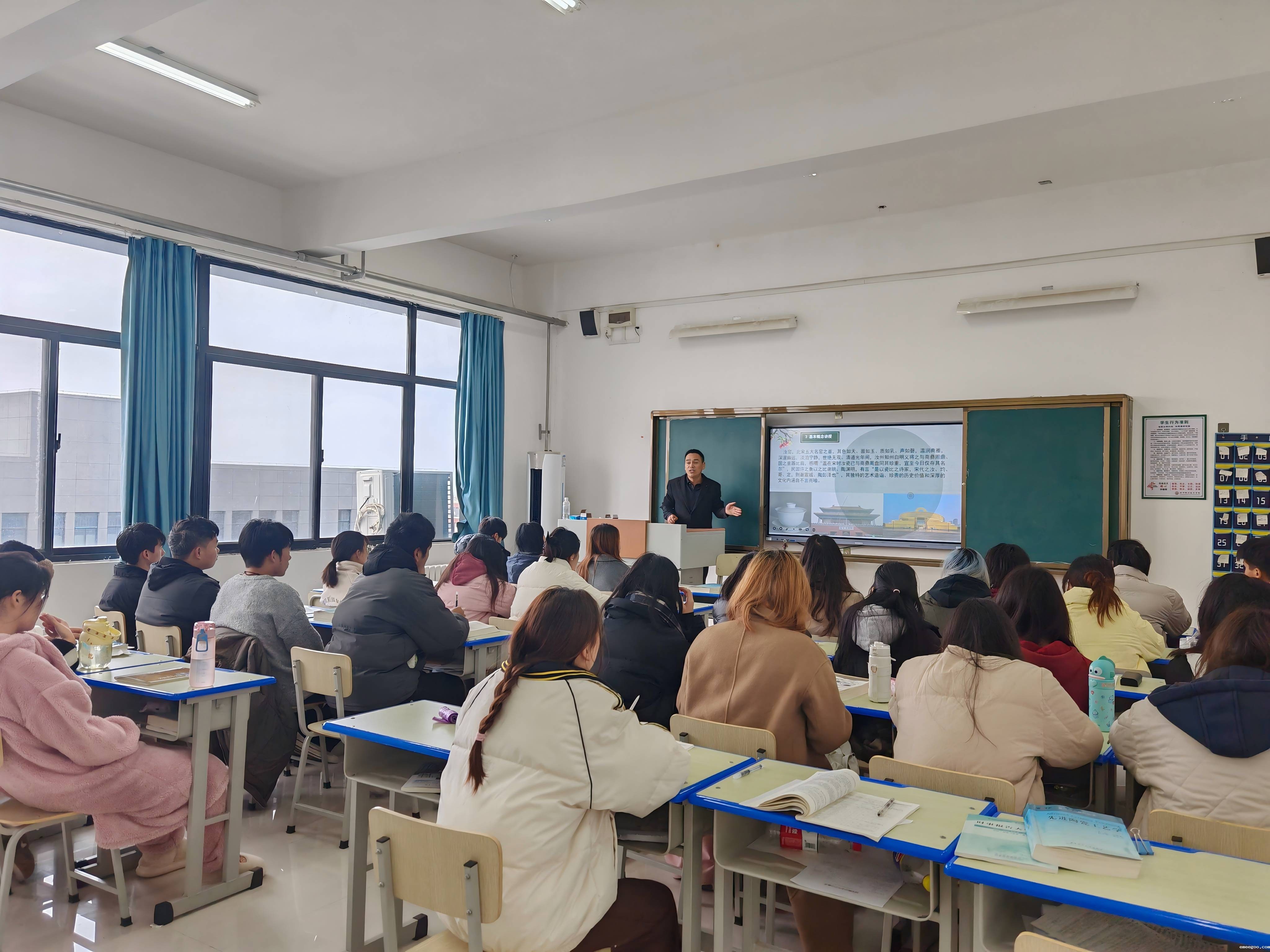 包慧利(1).jpg 包慧利(1).jpg